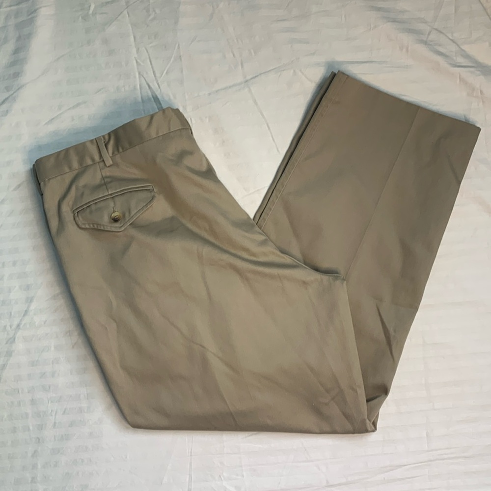 Lands’End 42 X 30 Khakis EUC Men’s Pants